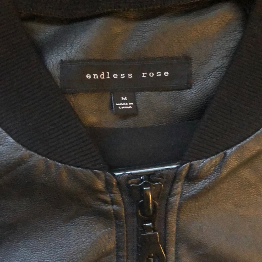 Leather jacket - Picture 3 of 3